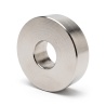 Entretoise lisse laiton nickelé Ø2,6x7mm pour vis M2,5