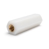 Entretoise isolante hexagonale filetée femelle/femelle plastique PA6.6 insert laiton M5 - 10 mm sur plats